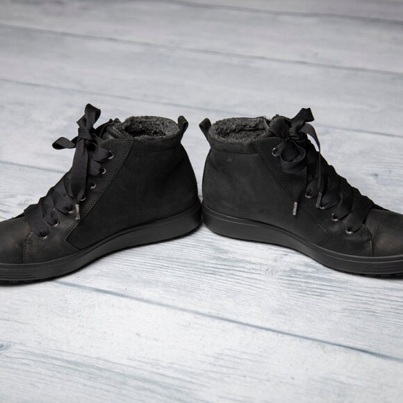 ECCO Women's Soft 7 TRED Gore-TEX High Sneaker, Size 7-7.5 - Picture 13 of 15